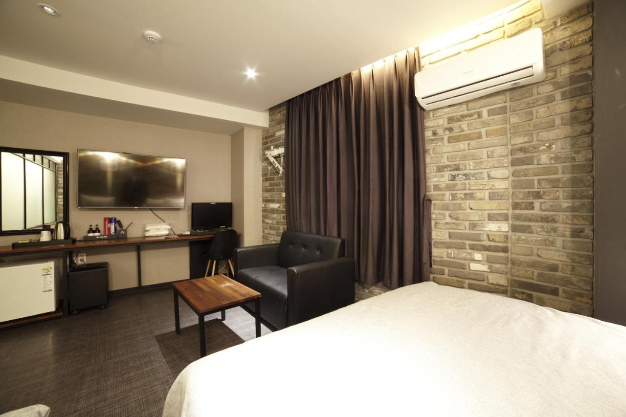 The Last Hotel Nampo Busan Exterior photo
