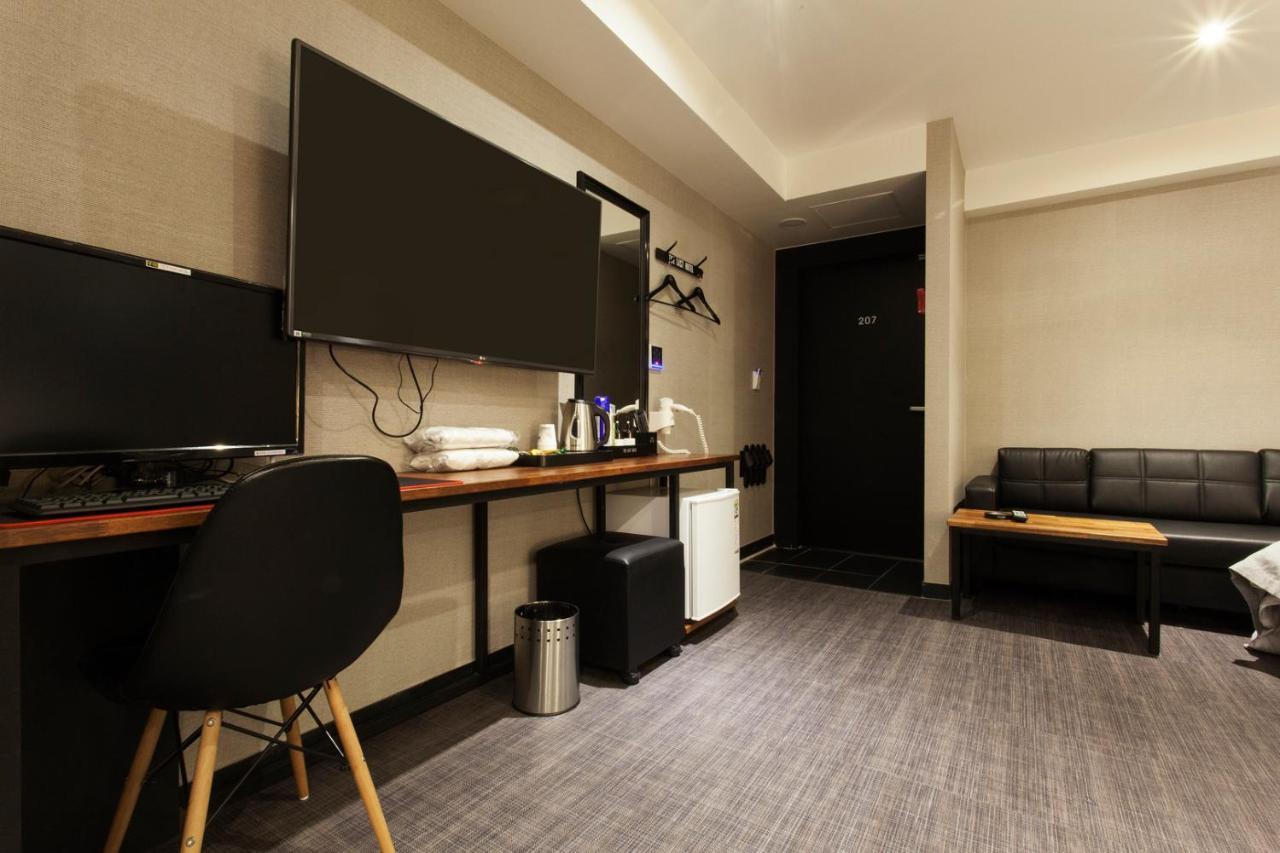 The Last Hotel Nampo Busan Exterior photo